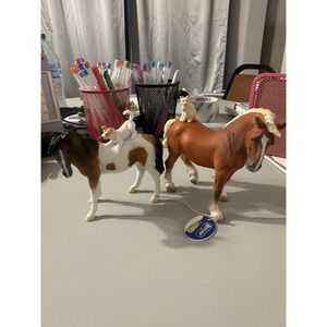 Set Of 2 Breyer Horses‎ CollectA Corral Pals Draft Horse and Cat Toy Figurine